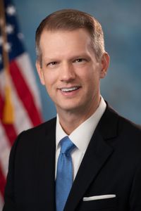 profile picture of Riley Moore