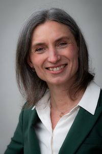 profile picture of Maxine Dexter