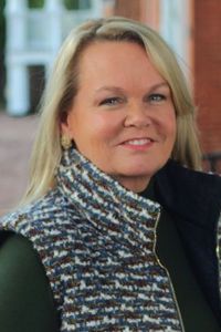 profile picture of April Mcclain Delaney
