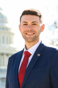 profile picture of Derek Myers
