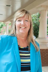 profile picture of Gloria Johnson