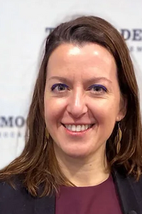 profile picture of Kristin Hook DR.