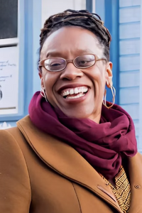 profile picture of Lateefah Simon