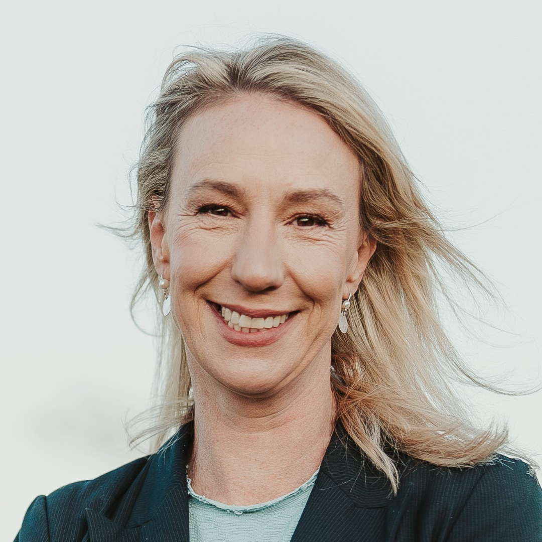 profile picture of Deb Leonard