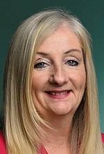 profile picture of Tracey Roberts