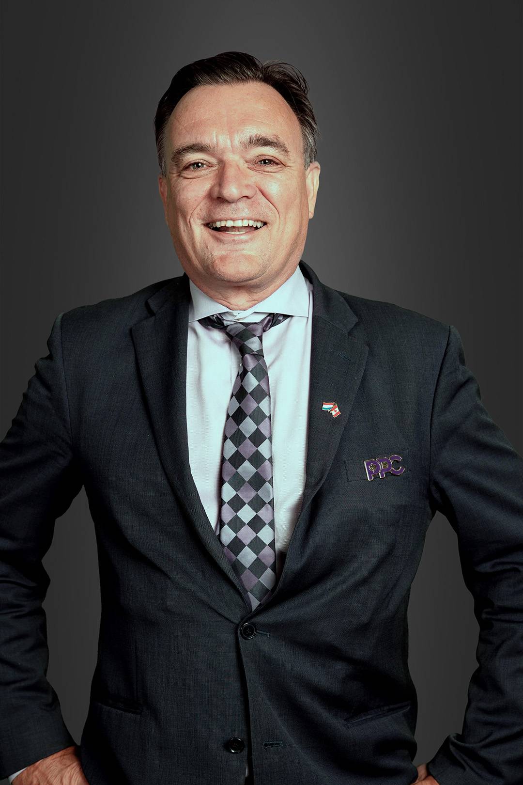 profile picture of Rene DeVries
