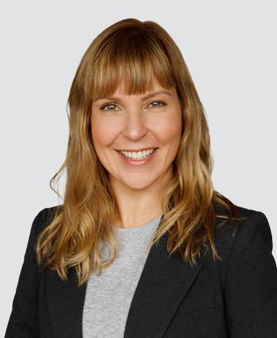 profile picture of Julie Girard-Lemay