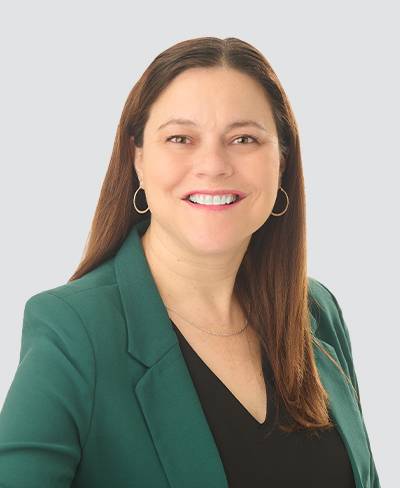 profile picture of Lisa Marie Barron