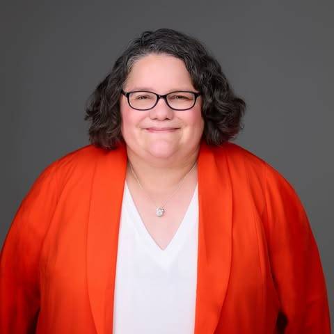 profile picture of Lesley Thompson