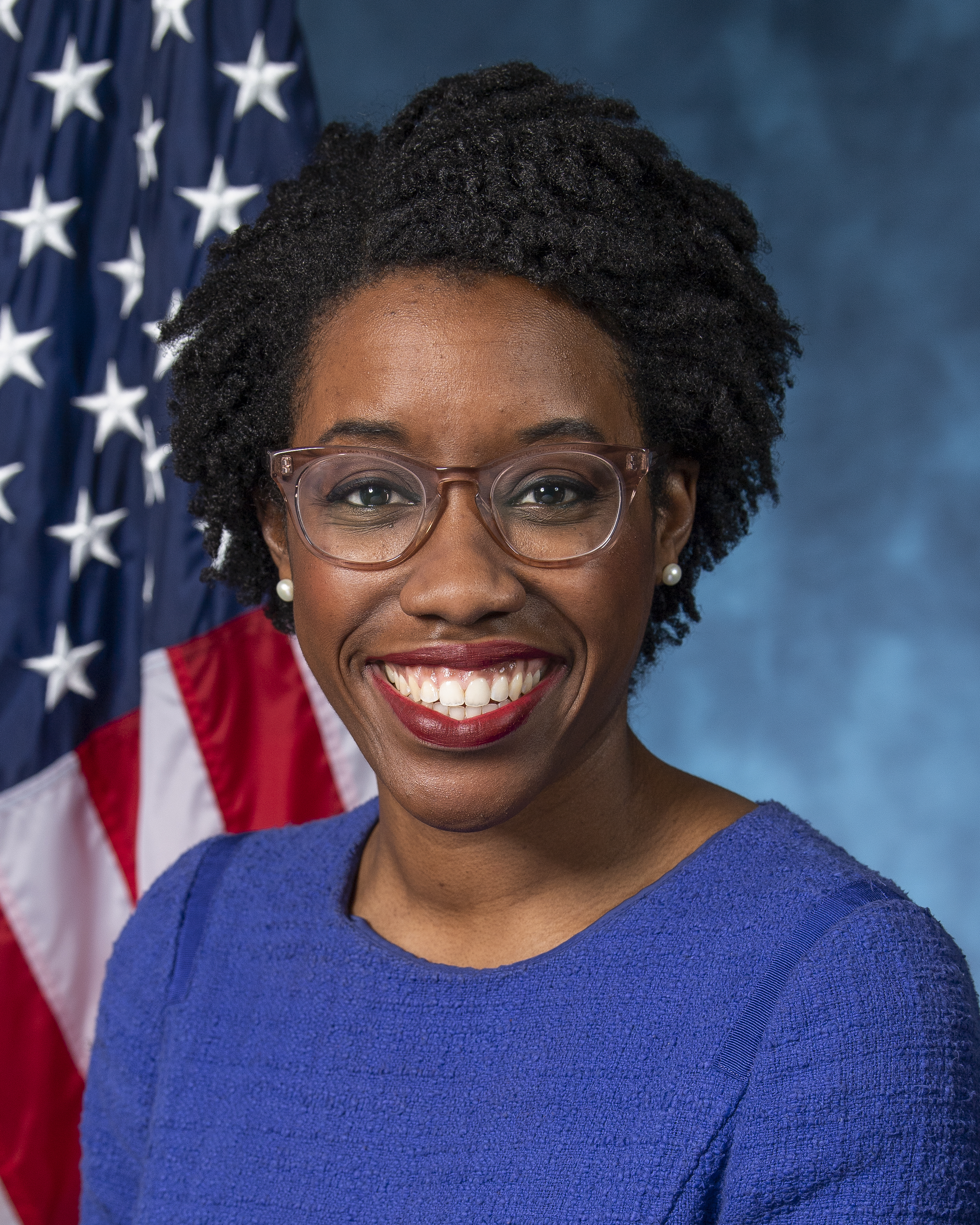 profile picture of Lauren Underwood