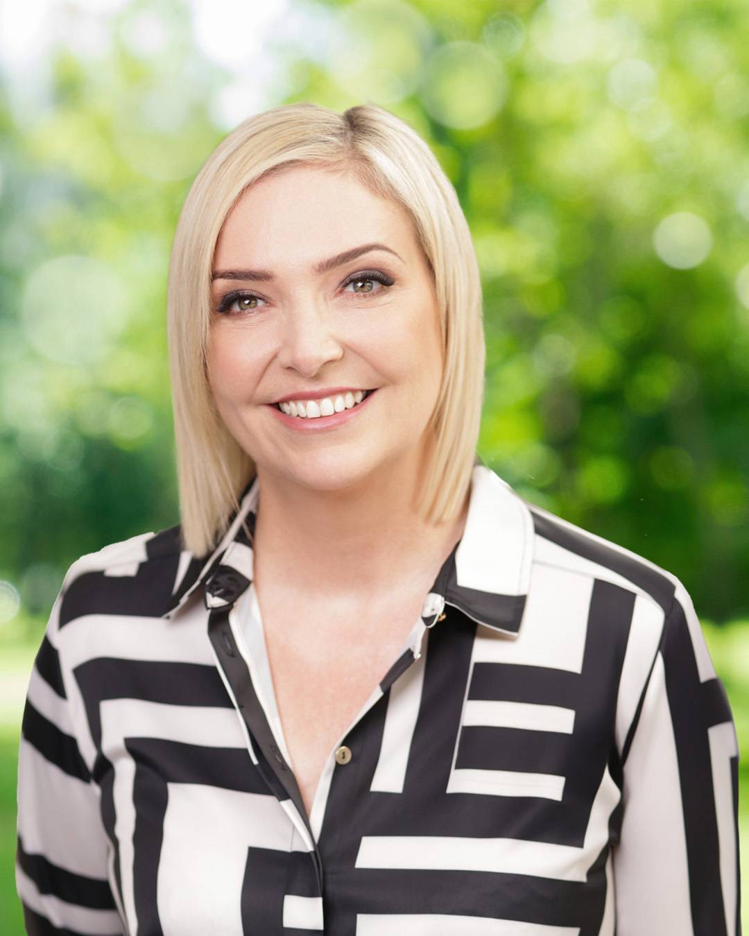 profile picture of Rebecca Hack