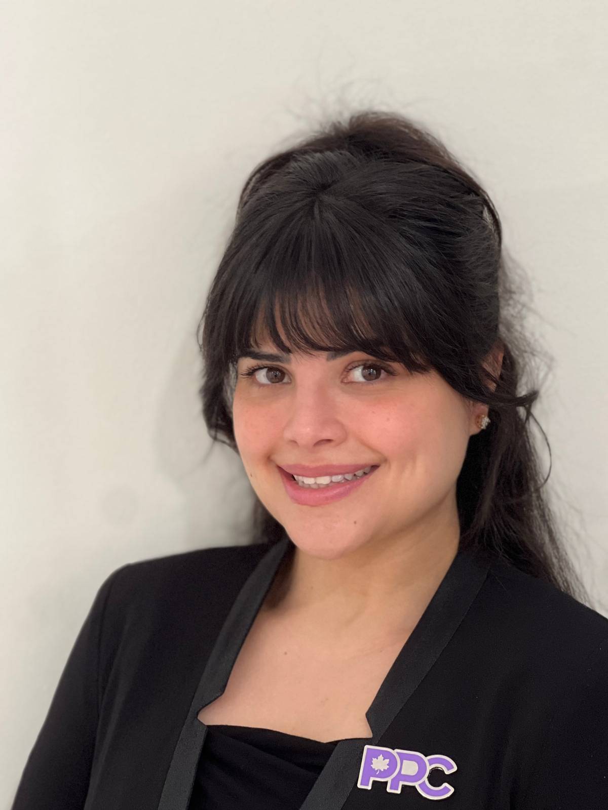 profile picture of Ava Sharavi